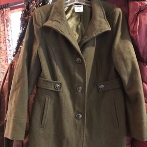Pea green wool coat to keep u warm this Winter!